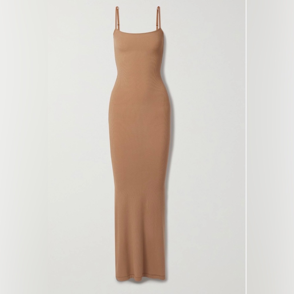 SKIMS Soft Lounge Long Slip Dress - Picture 2 of 9